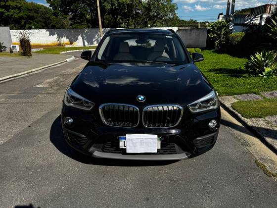BMW X1 2.0 16V TURBO ACTIVEFLEX SDRIVE20I 4P AUTOMÁTICO BMW X1 2.0 16V TURBO ACTIVEFLEX SDRIVE20I 4P AUTOMÁTICO